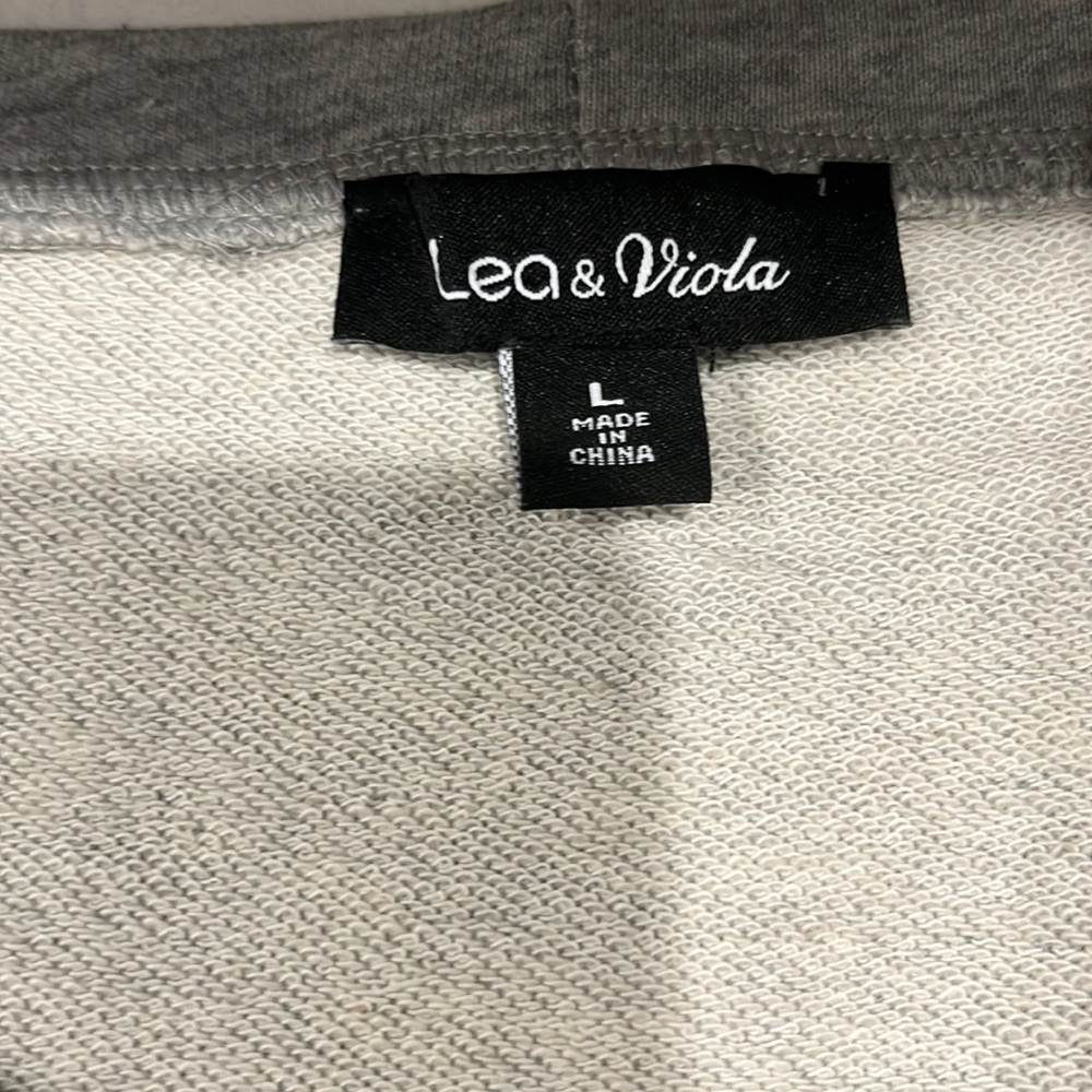 Lea &Viola Grey Sweatshirt